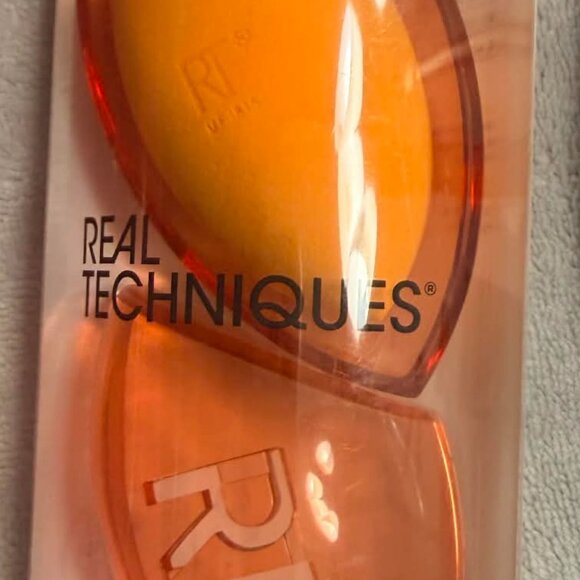 Real Techniques 4 Brush/11 Blenders BUNDLE - BRAND NEW - Picture 3 of 7